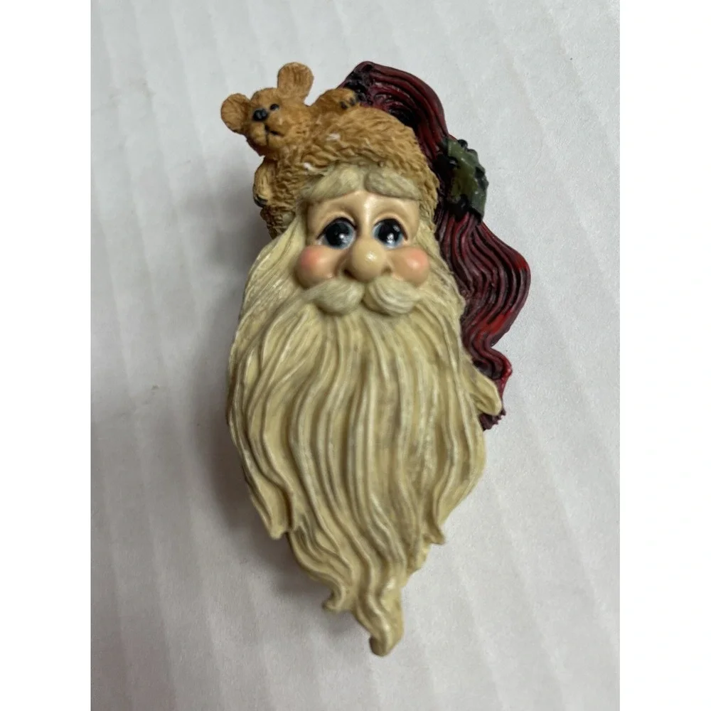 Vintage Resin Santa Claus Brooch Pin St Nick Christmas Wearing Hat w Teddy Bear